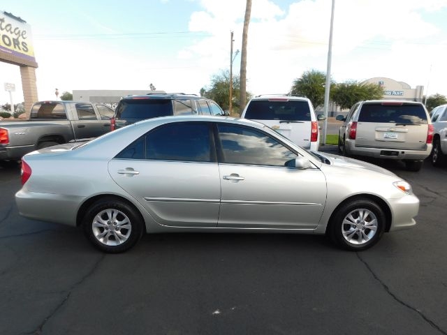 Toyota Camry 4dr Sdn LE Manual (Natl) 2004