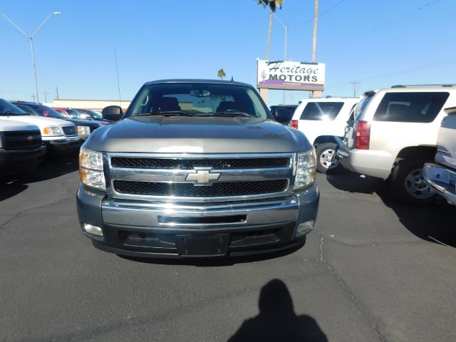 Chevrolet Silverado 1500 2WD Ext Cab 143.5" LT 2011
