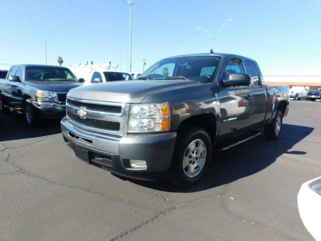 Chevrolet Silverado 1500 2WD Ext Cab 143.5" LT 2011