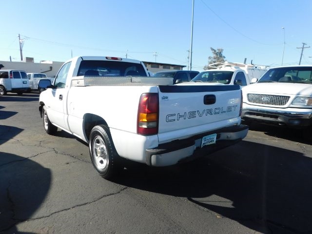 Chevrolet Silverado 1500 Reg Cab 119.0" WB 2000