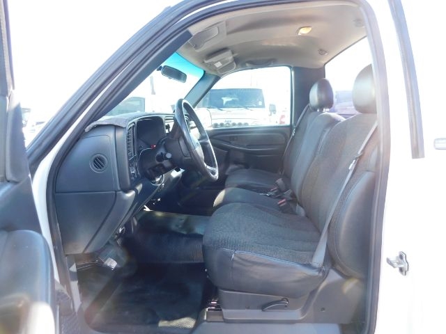 Chevrolet Silverado 1500 Reg Cab 119.0" WB 2000