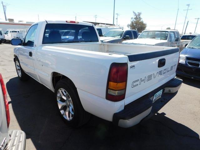Chevrolet Silverado 1500 Reg Cab 119.0" WB 2000