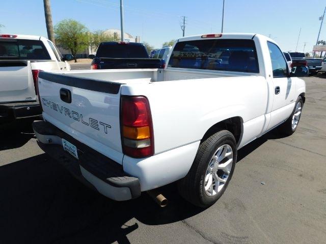 Chevrolet Silverado 1500 Reg Cab 119.0" WB 2000