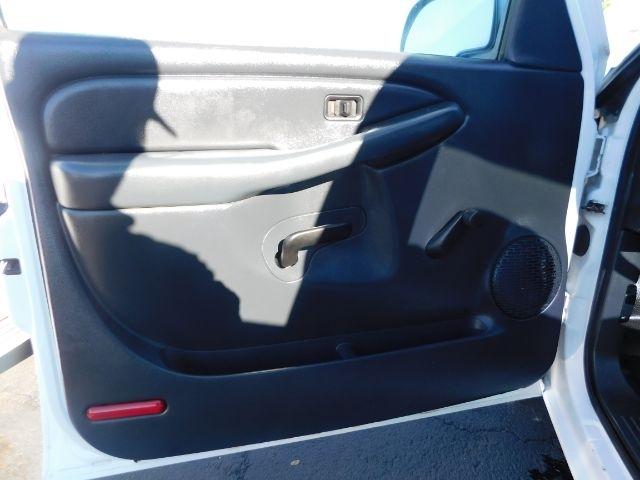 Chevrolet Silverado 1500 Reg Cab 119.0" WB 2000