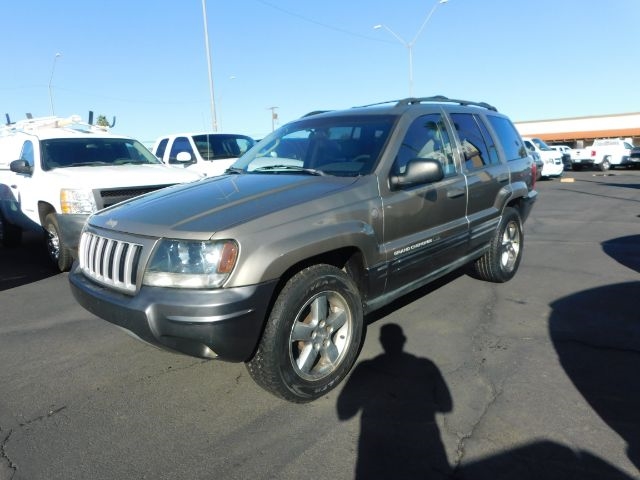 Jeep Grand Cherokee 4dr Laredo 4WD 2004