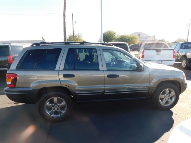 Jeep Grand Cherokee 4dr Laredo 4WD 2004