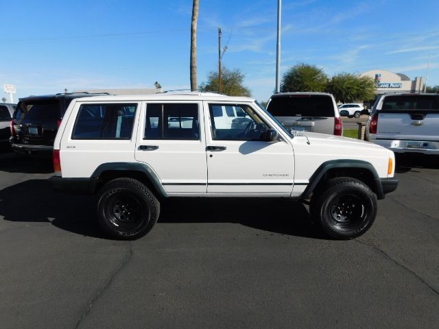 Jeep Cherokee 4dr Classic 4WD 1998