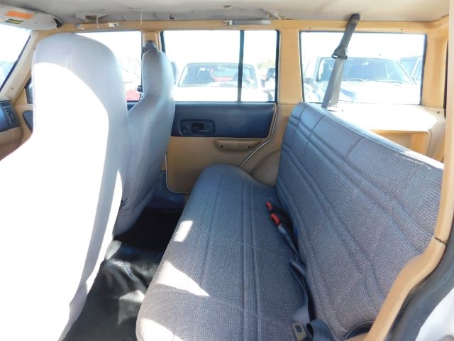 Jeep Cherokee 4dr Classic 4WD 1998