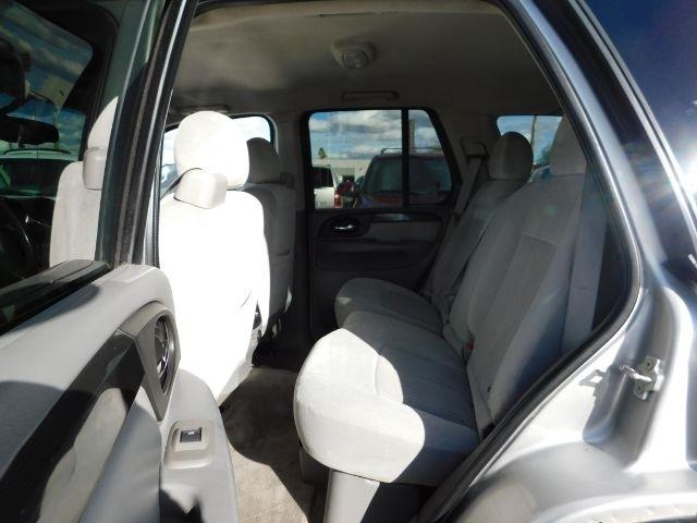 GMC Envoy 2WD 4dr SLE1 2008