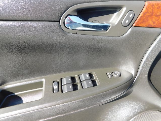 Chevrolet Impala 4dr Sdn LS Fleet 2011