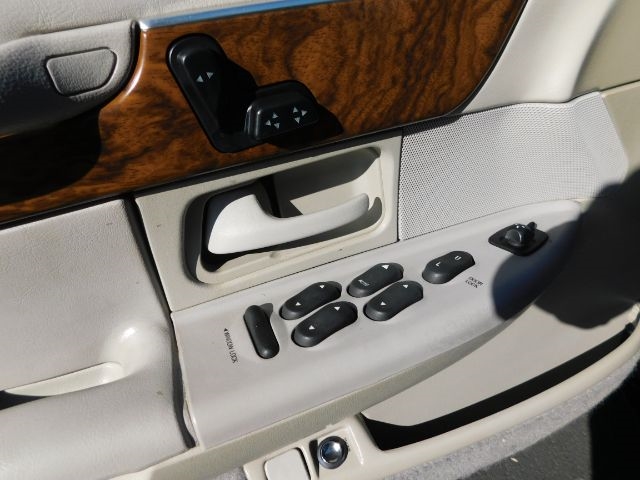 Mercury Grand Marquis 4dr Sdn LS 1999