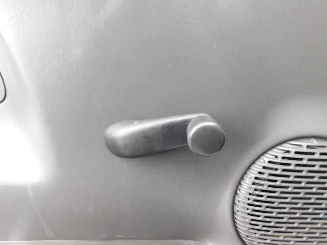 Chevrolet Silverado 1500 Reg Cab 119.0" WB 2WD Work Truck 2006