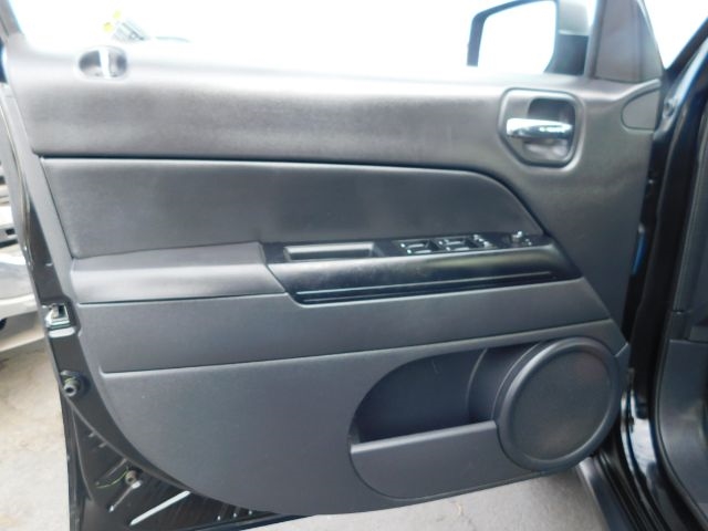 Jeep Patriot FWD 4dr 75th Anniversary 2016