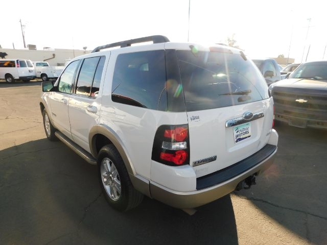 Ford Explorer 4WD 4dr V6 Eddie Bauer 2008