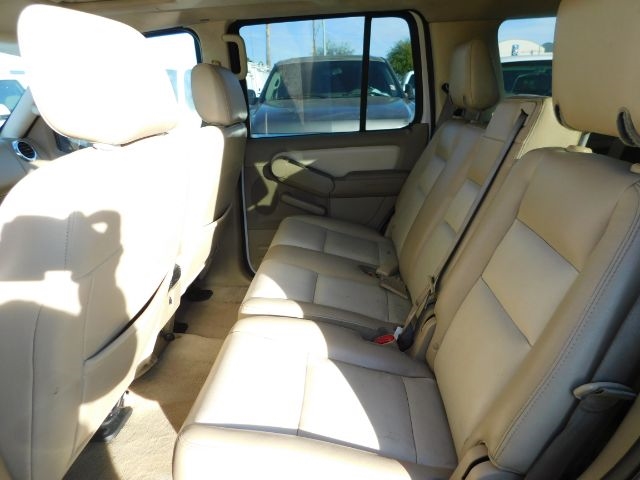 Ford Explorer 4WD 4dr V6 Eddie Bauer 2008