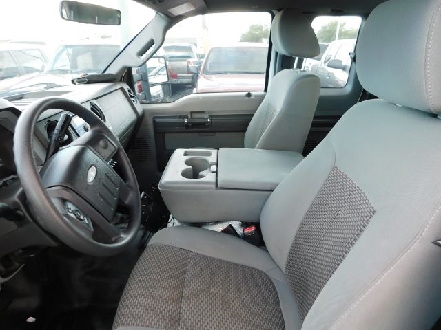 Ford Super Duty F-250 SRW 2WD SuperCab 142" Lariat 2011