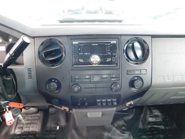 Ford Super Duty F-250 SRW 2WD SuperCab 142" Lariat 2011