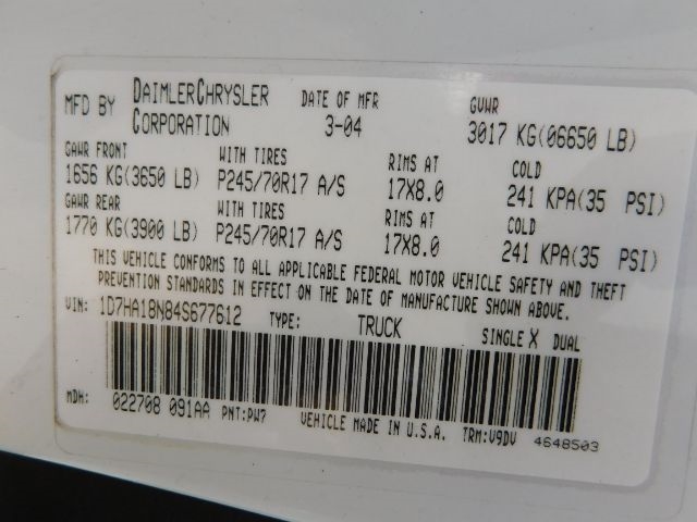 Dodge Ram 1500 4dr Quad Cab 140.5" WB SLT 2004
