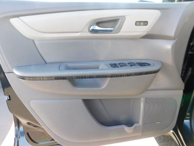 Chevrolet Traverse FWD 4dr LTZ 2014