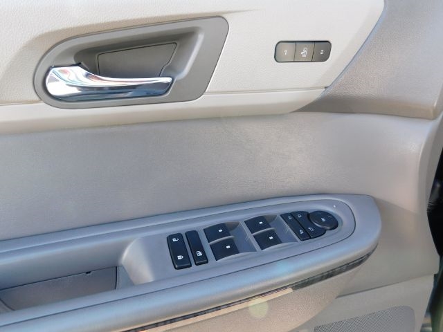 Chevrolet Traverse FWD 4dr LTZ 2014