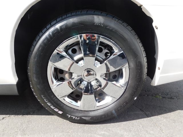 Chevrolet Monte Carlo 2dr Cpe LS 2007