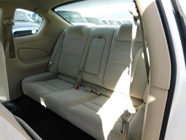 Chevrolet Monte Carlo 2dr Cpe LS 2007