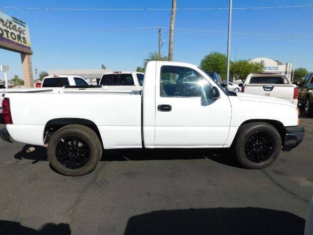 Chevrolet Silverado 1500 Reg Cab 119.0" WB 2WD Work Truck 2006