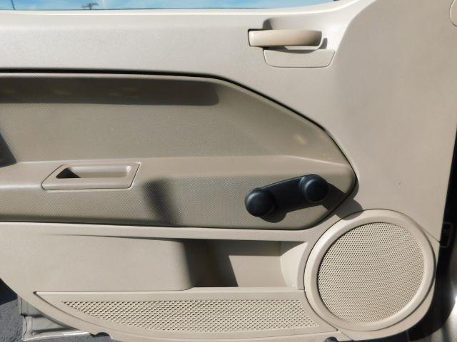 Dodge Caliber 4dr HB FWD 2007