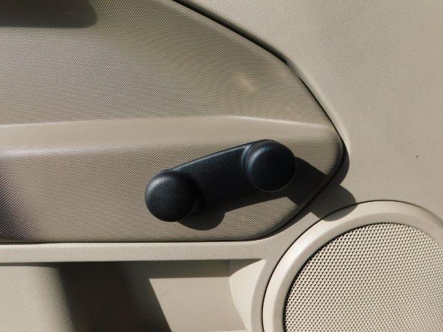 Dodge Caliber 4dr HB FWD 2007