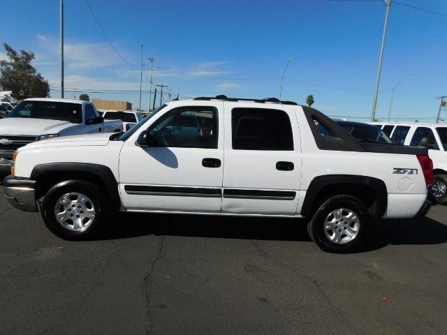 Chevrolet Avalanche 1500 5dr Crew Cab 130" WB 4WD Z71 2004