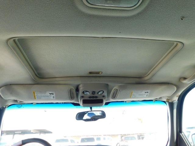 Chevrolet Avalanche 1500 5dr Crew Cab 130" WB 4WD Z71 2004