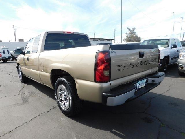 Chevrolet Silverado 1500 Ext Cab 143.5" WB 2WD Work Truck 2006
