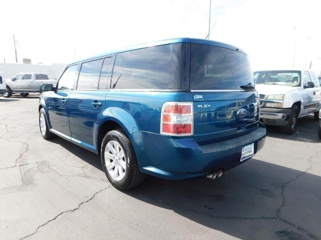 Ford Flex 4dr SE FWD 2011