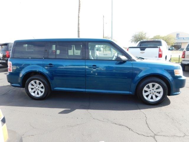 Ford Flex 4dr SE FWD 2011