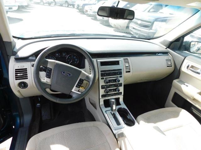 Ford Flex 4dr SE FWD 2011