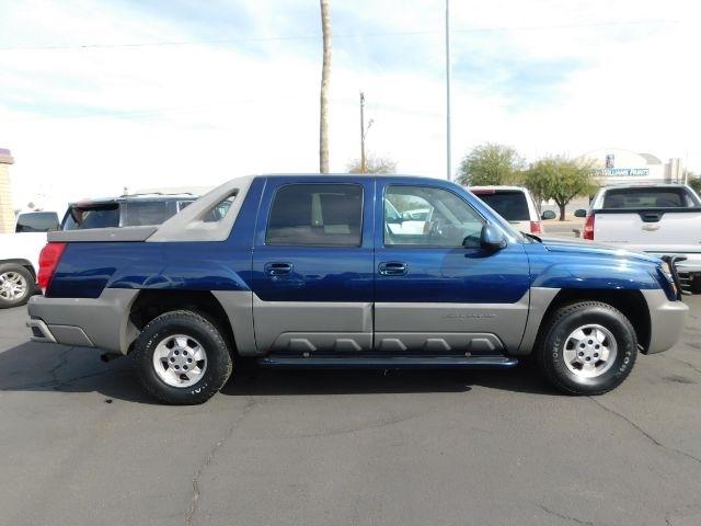 Chevrolet Avalanche 1500 5dr Crew Cab 130" WB 2002