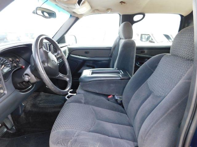 Chevrolet Avalanche 1500 5dr Crew Cab 130" WB 2002