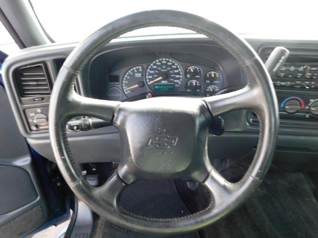 Chevrolet Avalanche 1500 5dr Crew Cab 130" WB 2002