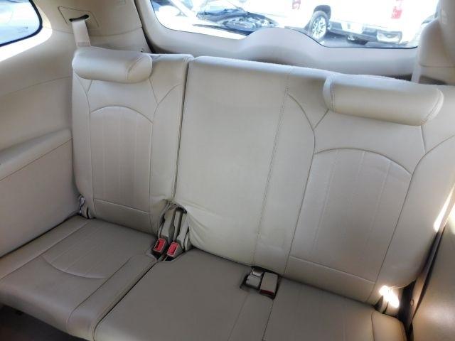 Buick Enclave FWD 4dr Leather 2012