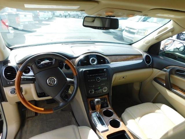 Buick Enclave FWD 4dr Leather 2012
