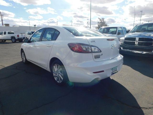 Mazda MAZDA3 4dr Sdn Auto i Touring 2012