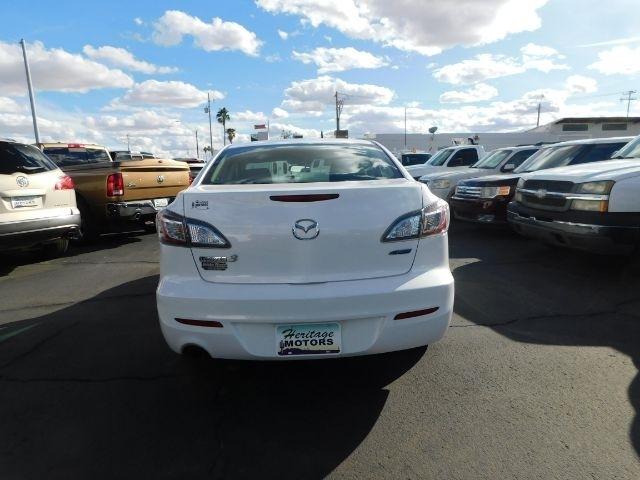 Mazda MAZDA3 4dr Sdn Auto i Touring 2012