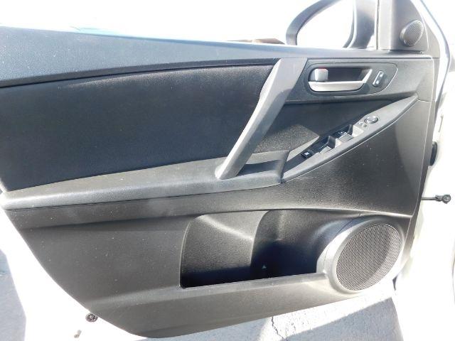 Mazda MAZDA3 4dr Sdn Auto i Touring 2012