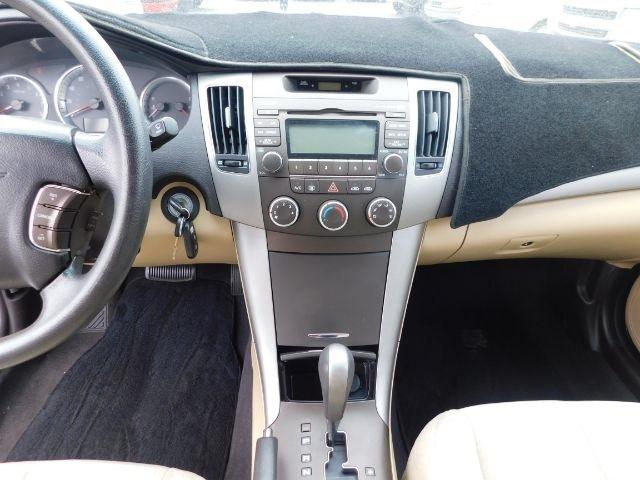 Hyundai Sonata 4dr Sdn I4 Auto GLS PZEV 2010