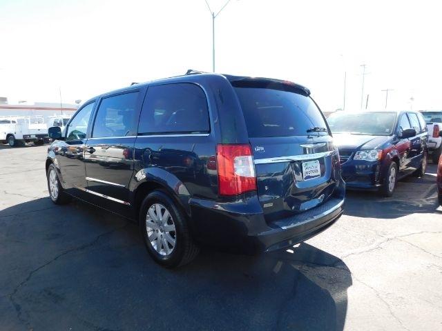 Chrysler Town & Country 4dr Wgn Touring 2014