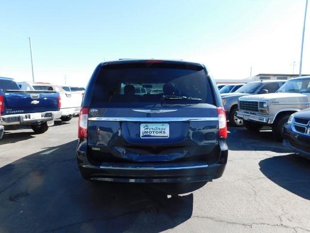 Chrysler Town & Country 4dr Wgn Touring 2014