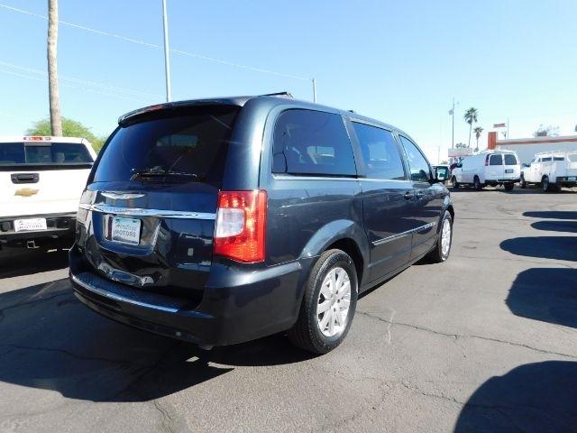 Chrysler Town & Country 4dr Wgn Touring 2014