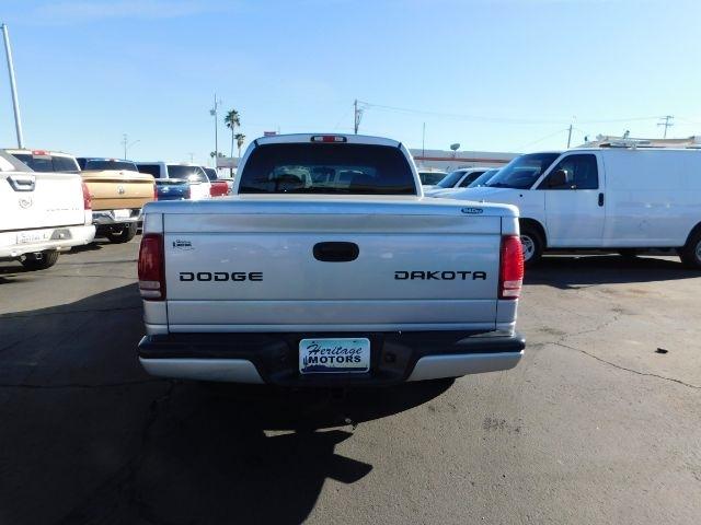 Dodge Dakota 4dr Quad Cab 131" WB Sport 2004