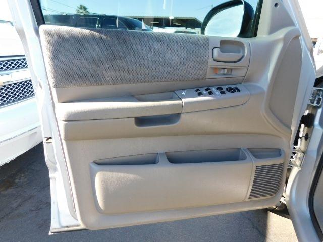 Dodge Dakota 4dr Quad Cab 131" WB Sport 2004