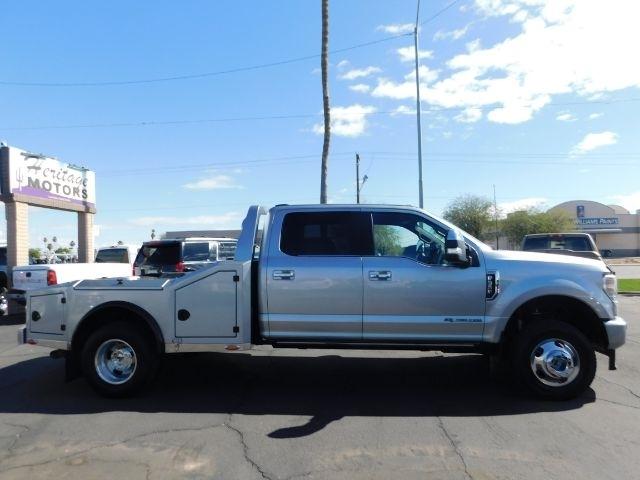 Ford Super Duty F-350 DRW King Ranch 4WD Crew Cab 8' Box 2022